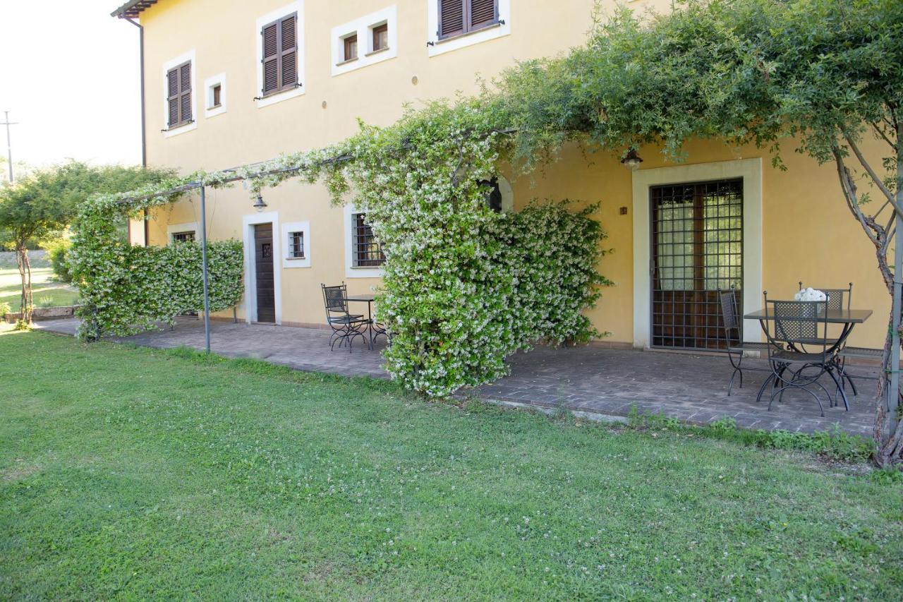 Villa Il Borgo Di San Michele Papigno Exterior foto