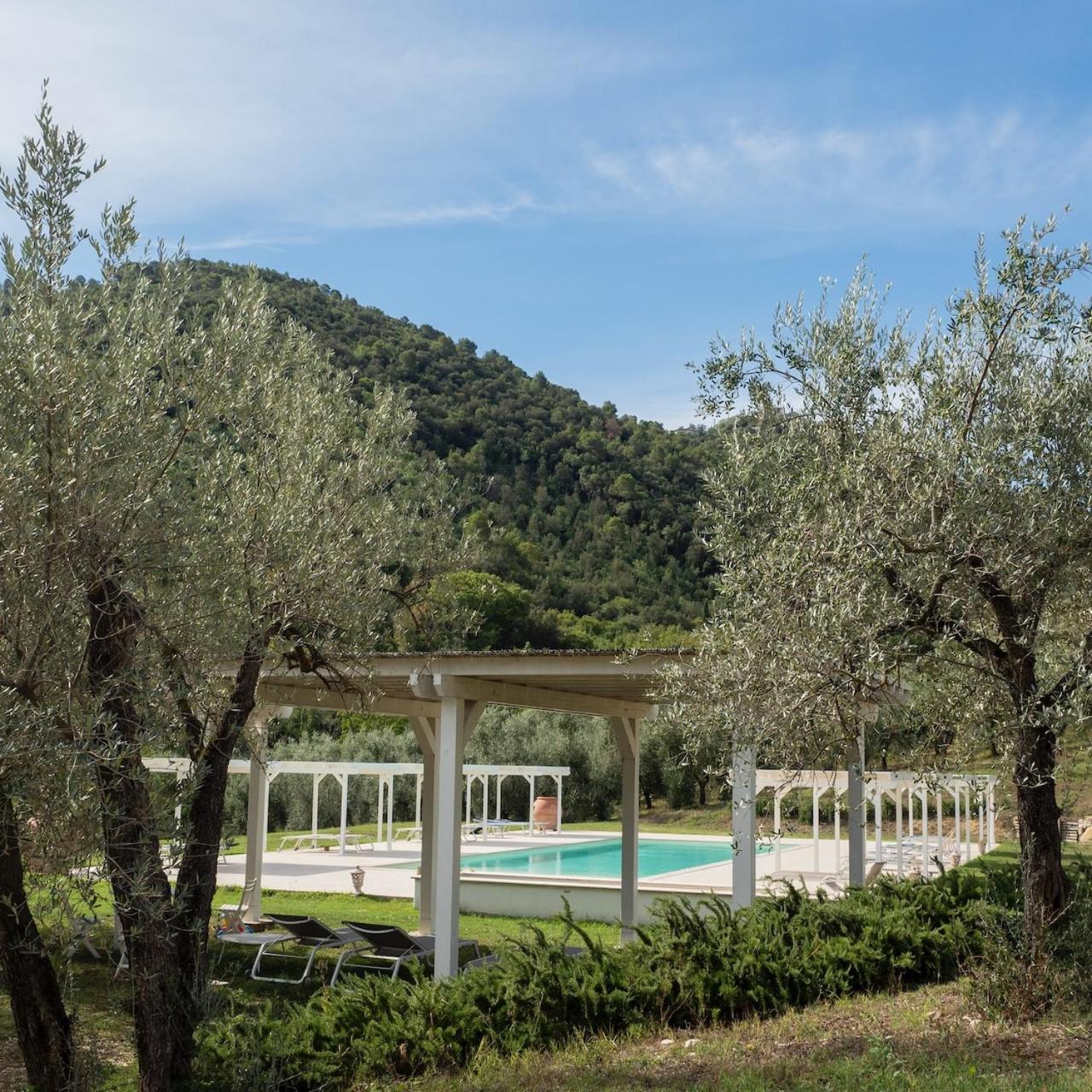 Villa Il Borgo Di San Michele Papigno Exterior foto